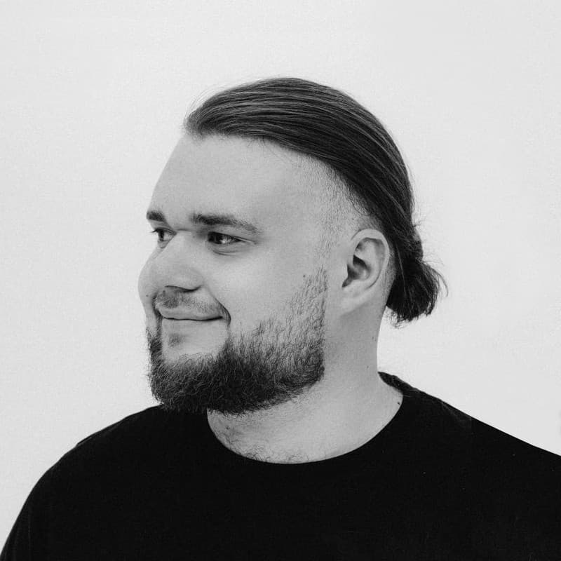 Co-founder, Development Director w WebyJuice